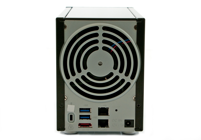 StorageReview-NETGEAR-RN212-Back.jpg